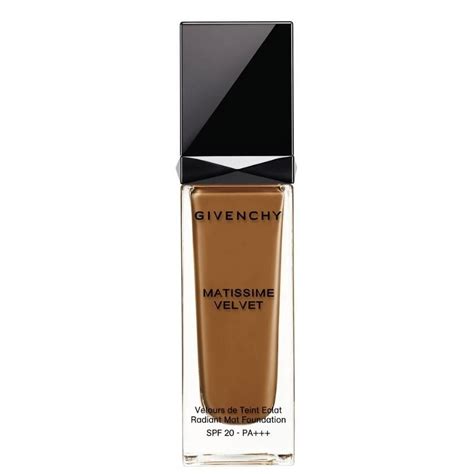 Givenchy Matissime Velvet Radiant Matte Fluid Foundation SPF 20